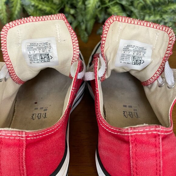 Converse Chuck Taylor All Star Red Low-Top Canvas Sneakers Mens 5 / Womens 7 - Picture 8 of 13